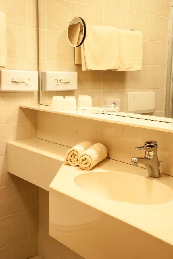 Hotel Romantica Jerzens Phòng bức ảnh
